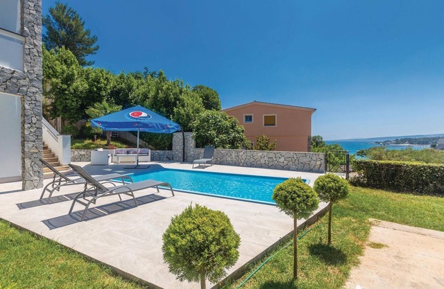 2 bedroom stunning apartment in Krk