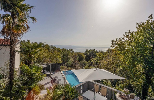 2 bedroom stunning home in Bregi