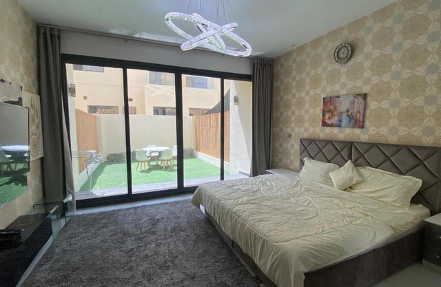 2-Bedrooms TownHouse Villa dxb Gplus1