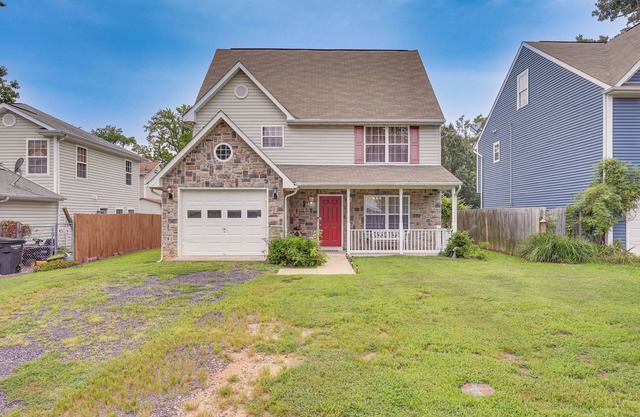 2 Blocks to Potomac River: Gem in Colonial Beach!