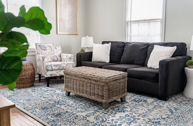 2 BR, Pet friendly with fire pit