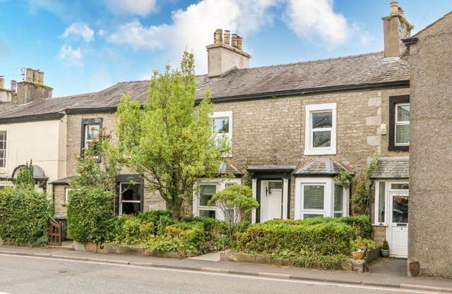 2 Fern Terrace