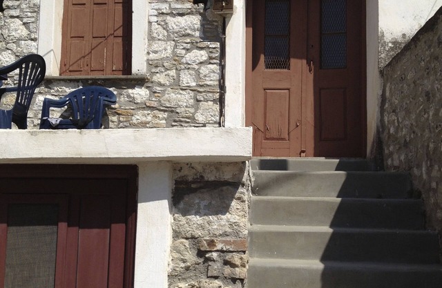 2 floor apartment in picturesque village of Samos, great view.