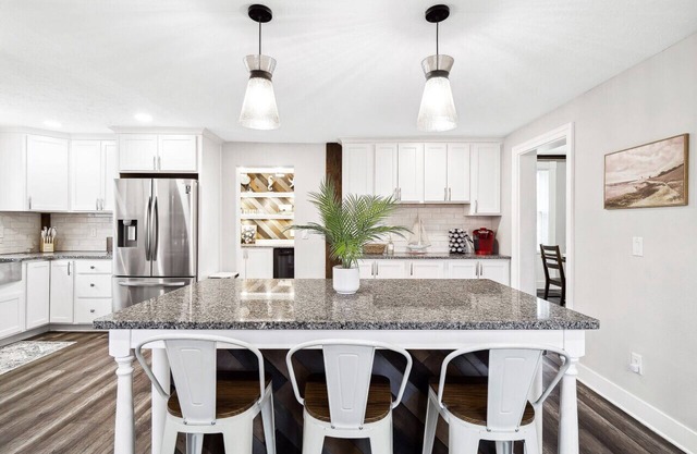 2 Homes|Sleeps 16|Game Room|Historic Charm