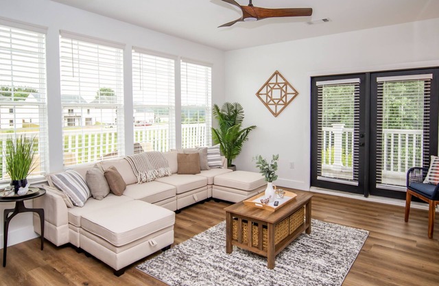 💎2 King Suites 3 Minute Drive to All in Oxford 💎n