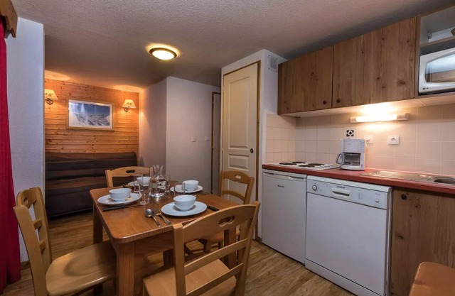 2-room apartment 2/4 persons Near Pistes