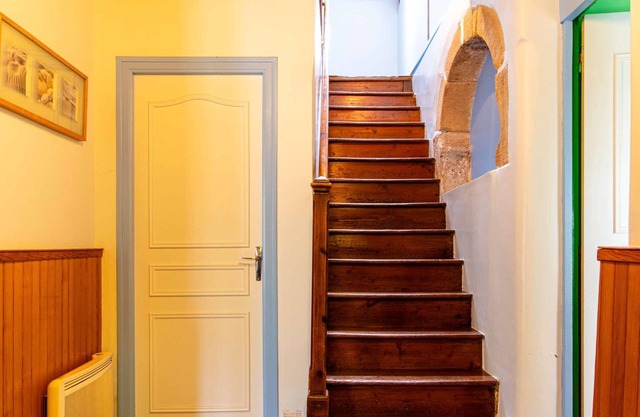 202 - Stone house near Les Sables-D'or