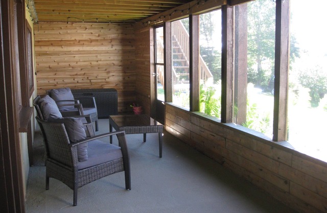 2026 calendar now open! Beachfront - Lake of the Woods Kenora w/boat launch!