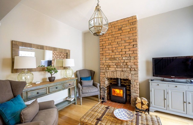 22 North Parade - sleeps 4 guests in 2 bedrooms