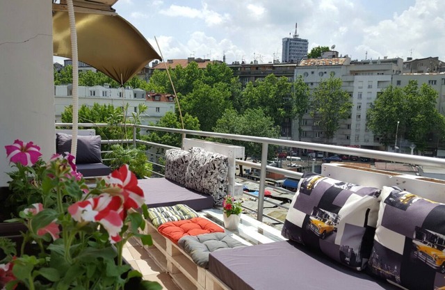 220m² Centre Penthouse Amazing Balcony Great Price