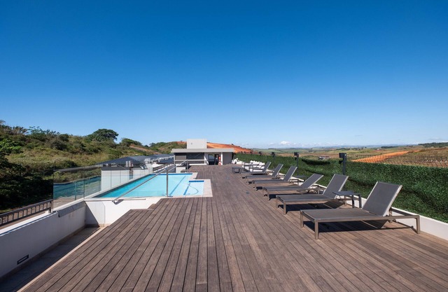243 Zimbali Lakes Boulevard Suites