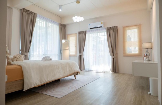 2BR minimal mu-ji style 130SQM ~