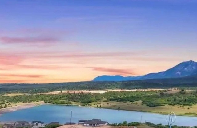 2BR♥Mountain&Lake view♥Hot Tub+MiniGolf+Pool Table