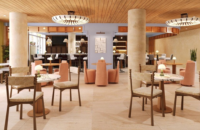 2BR Suite w/Private Balcony | South Lamar Stay | Rooftop, Pool, Bar | The Code