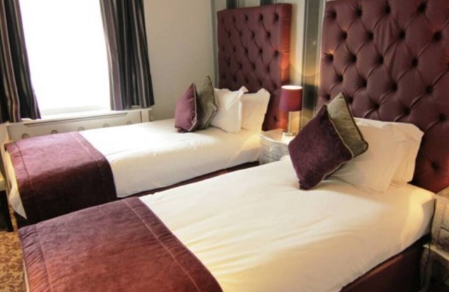 3 Bed/2.5 Bath Flat, Sky TV, Air Con