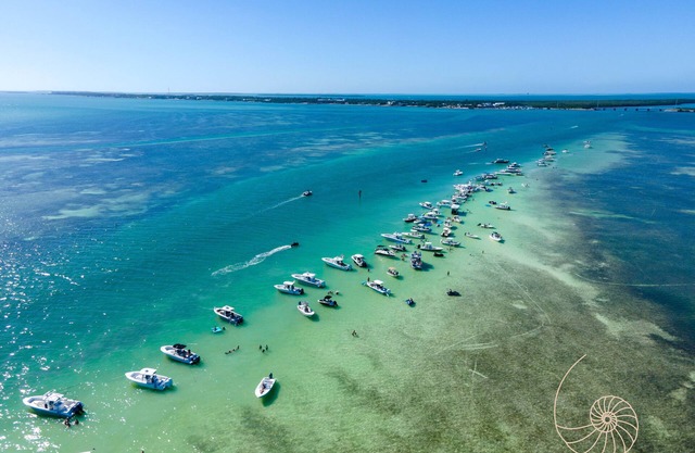3 Bed /3 Bath Islamorada Villa with Sandbar Ocean Views