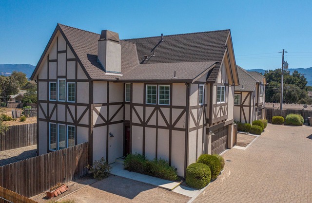 3 bedroom 2.5 bath 2,200 SF within Solvang Danish Village