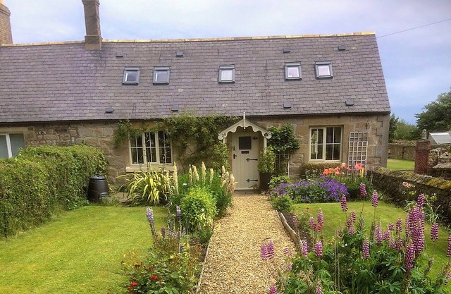 3 bedroom accommodation in Longhoughton