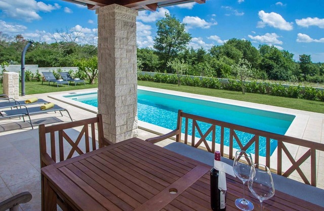 3 bedroom accommodation in Sveti Lovrec