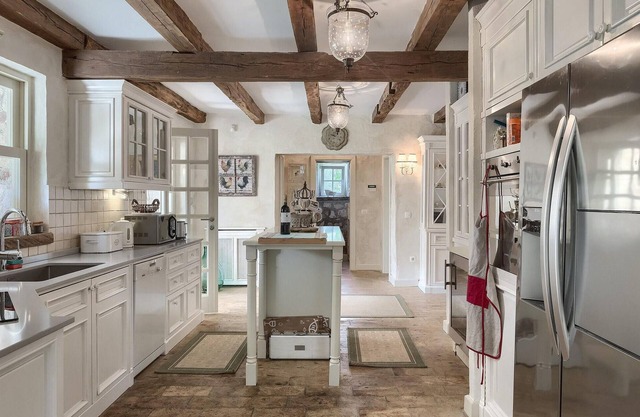 3 bedroom accommodation in Tinjan