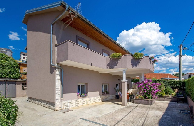 3 bedroom awesome apartment in Rijeka