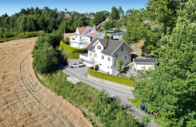 3 bedroom beautiful home in Fevik