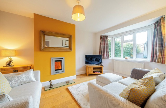 3 bedroom accommodation in Stratford Upon Avon