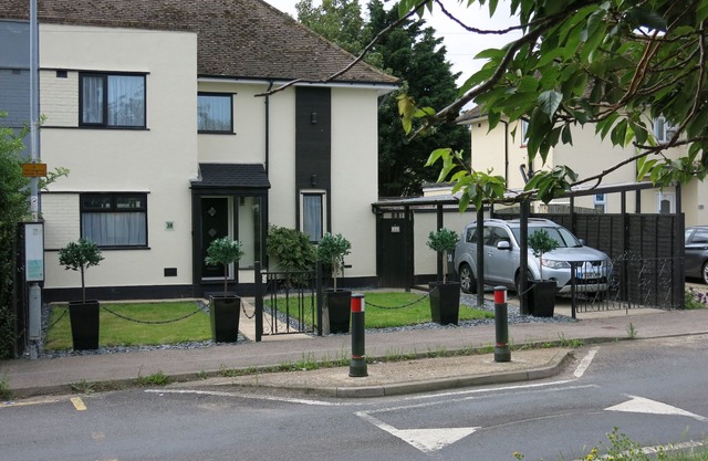 3 Bedroom House with Welcome Breakfast near Beaches