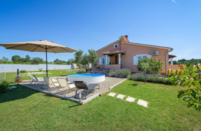 3 bedroom lovely home in Bibici