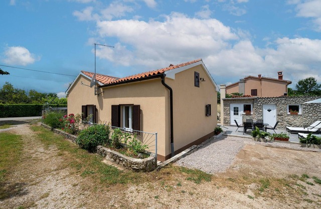 3 bedroom lovely home in Labin