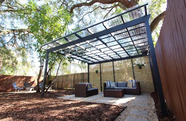 3 Bedroom Modern Ybor City Home- Pet Friendly