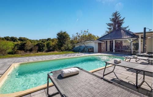 3 Bedroom Nice Home In Vurnovec