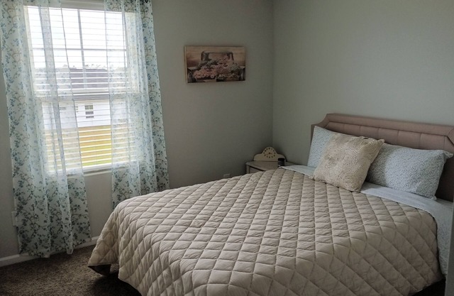 3-bedroom house in awesome Southport with WiFi, AC