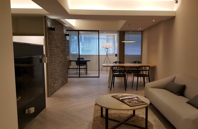 3 Bedrooms+1 Study +3 Bathrooms (Near Taipei 101 & MRT) Home Isolation is OK