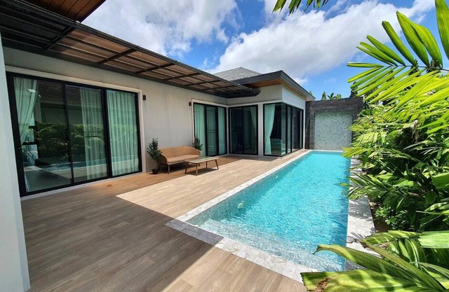 3 BR Pool Villa in Boat Lagoon Phuket