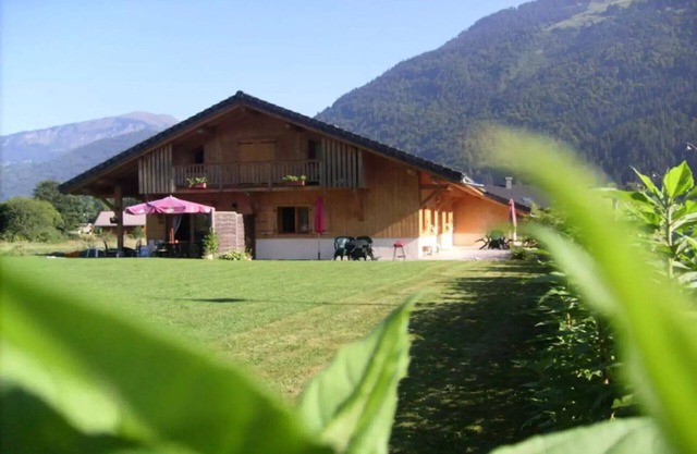 3 Rooms for 4 People