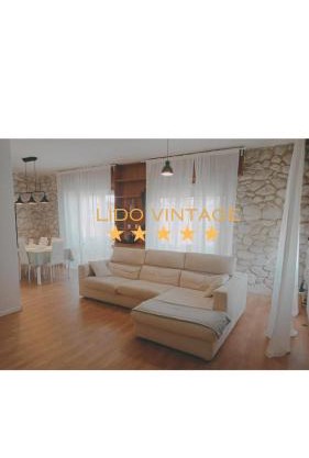 300 mt from the Sea - Free Parking - Wi-fi AC & Prime Video