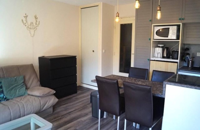 300m from resort center, 3rd floor, view ski slopes, balcony, tv, 26m², Sauze - Super Sauze
