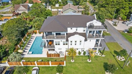 30A Born 2 Beach by AvantStay Luxury Gulf Views w Private Pool