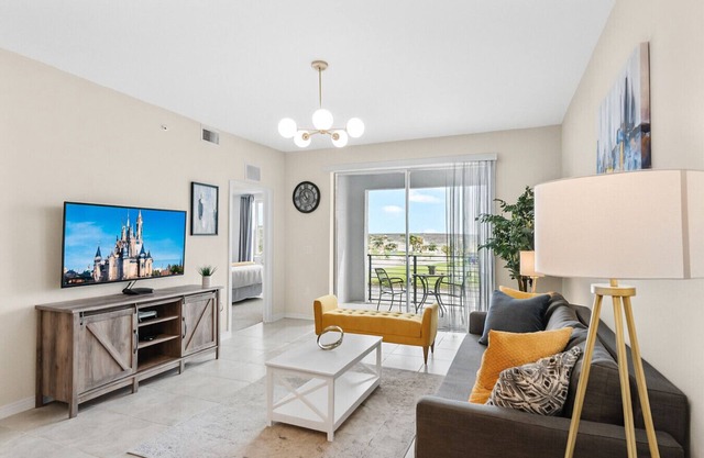 3161-305 Resort Lake View Disney Universal Orlando