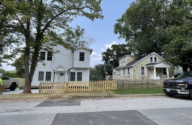 332/338 judysplaces in Lansdowne, 2 houses combo
