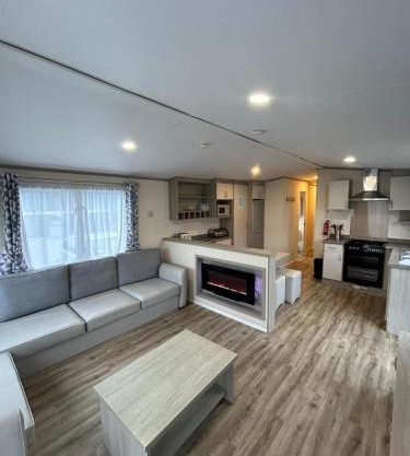34 Brean Leisure Park Unity Beach 6 berth Passes optional No pets