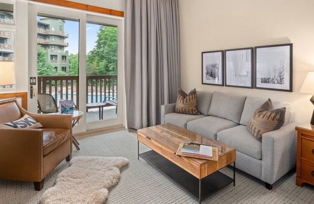 #343 | Studio | NATIONAL | 3rd Floor Pool & Mountain Views