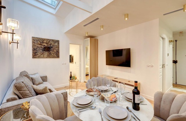 348 Ponthieu - Superb apartment in Paris