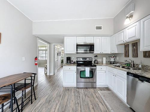 3517 River Grove Drive