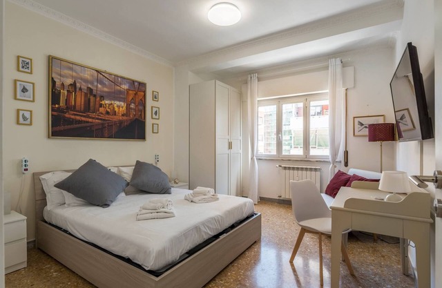 38 - Stilone · Cinecittà Gem Flat with Veranda