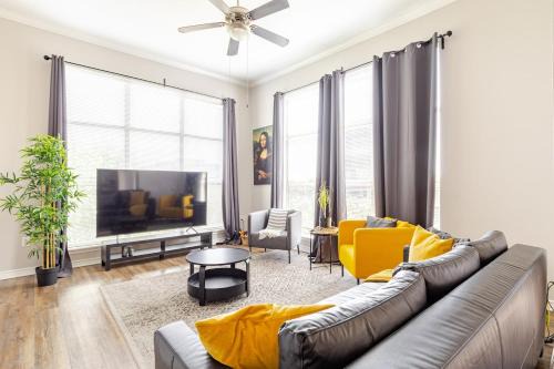 3b3b 7Beds 15mins from Downtown Dallas DFW Airport