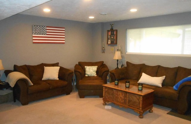 3Bed 2Bath Full Kitchen Family Neighborhood