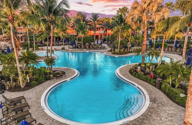 3BR, 3BA + Loft Casita in Resort-Style Paseo Community, 30+ Days Only!