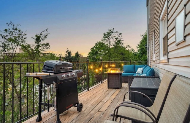 3BR Apt ~ Near Train ~ Balcony ~Yonkers